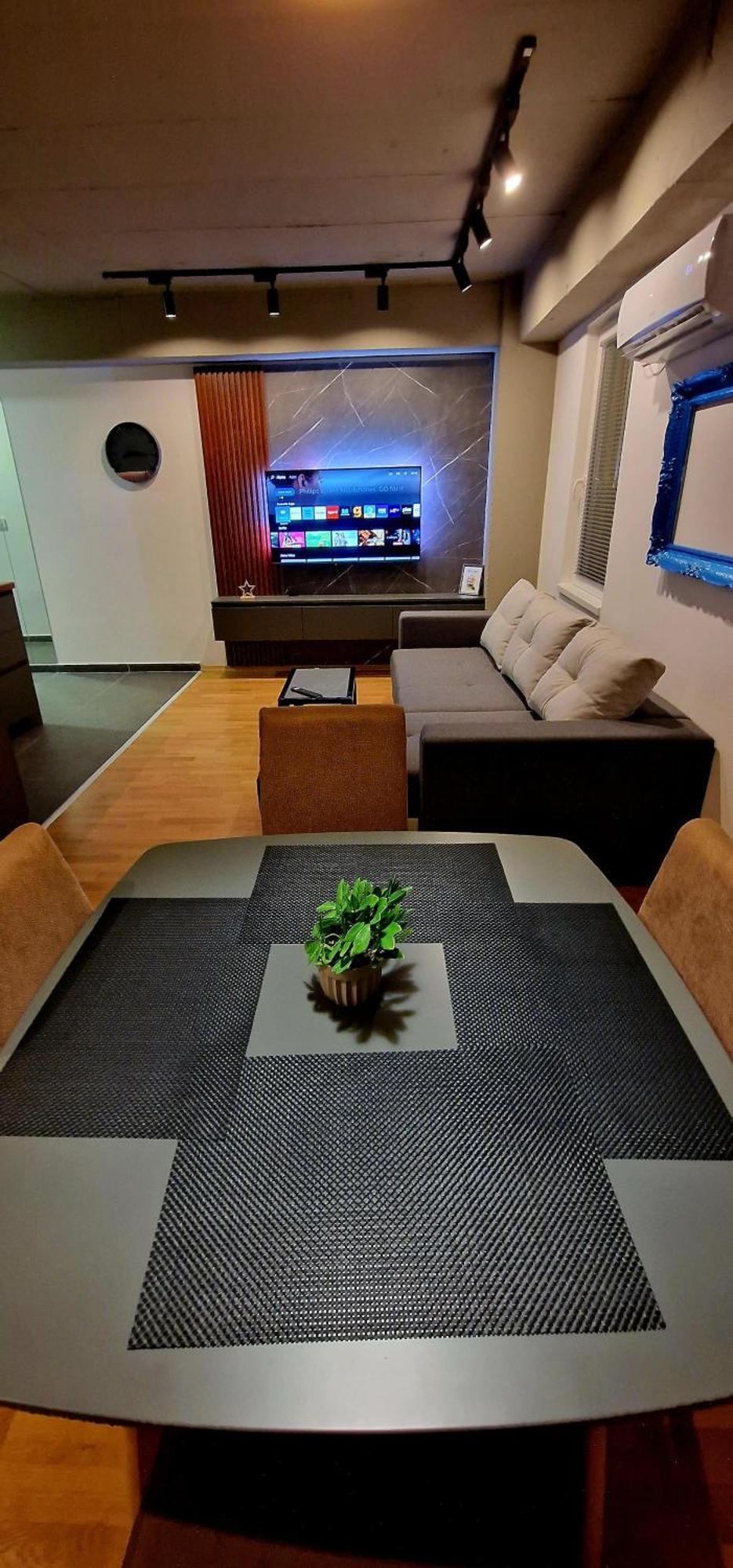 Luxury Apartment Iva VI Skopje Bagian luar foto